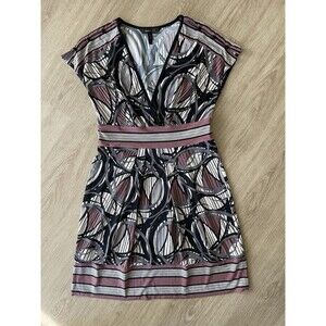 BCBG MaxAzria Women’s V-neck Knee-length Dress Graphic Print Size M Slim Fit